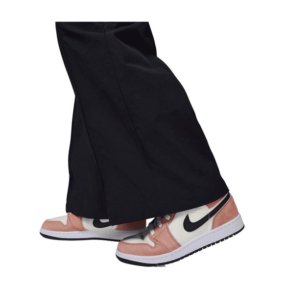 New Jordan Kids Black Cargo Pants Wide Leg Drawstring Waist Jumpman Logo YMD $50 - Picture 3 of 12